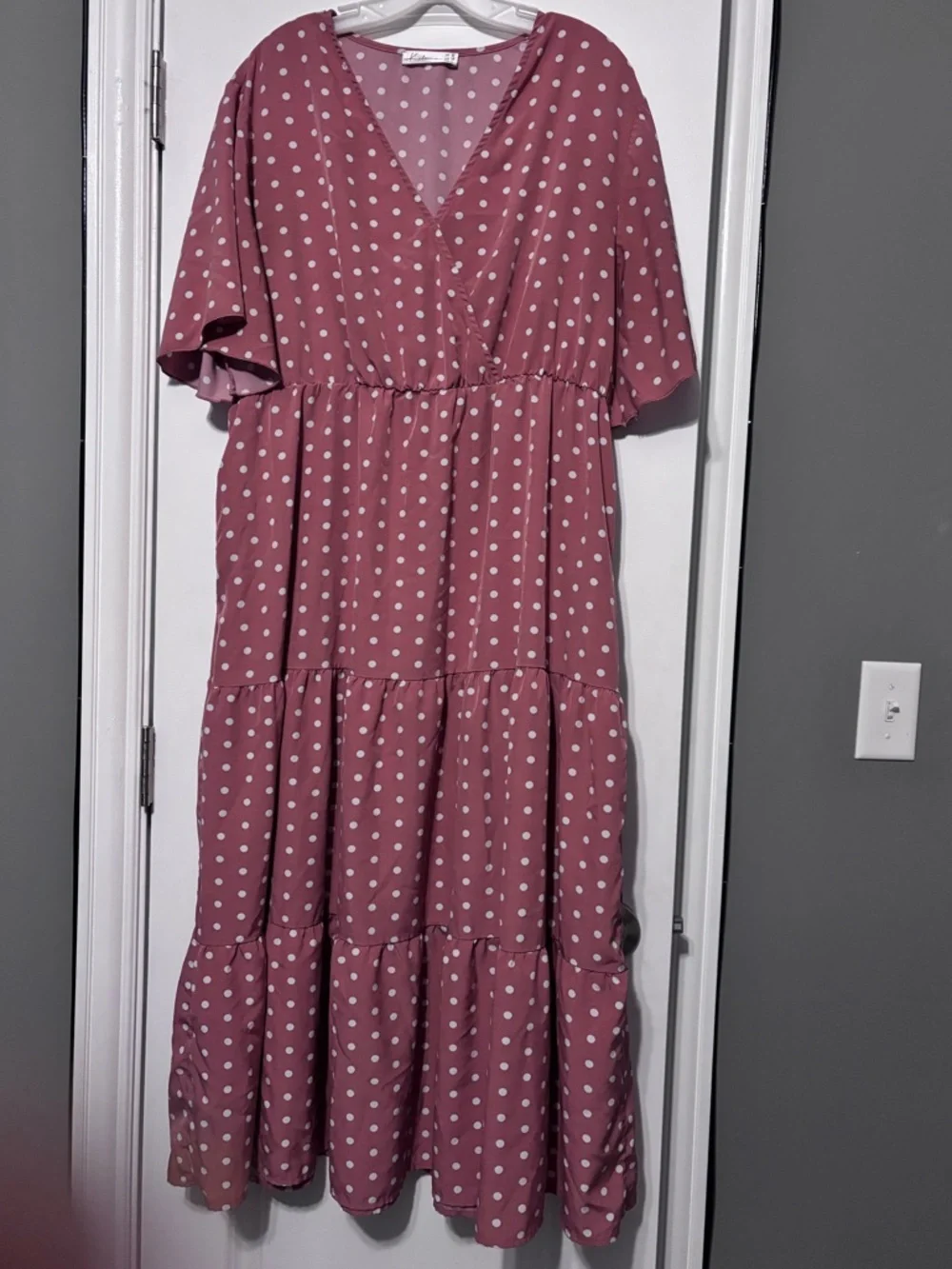 Polka Dot V-Neck Midi Dress in Dusty Rose - Picture 3 of 9